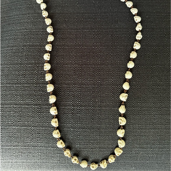 Halloween Skeleton Skull Necklace Cream and Brown 18” Long - Picture 3 of 4